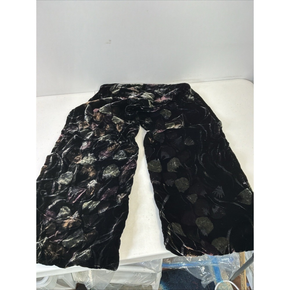 VTG Georgina von Etzdorf Black Velvet Floral Scarf Made England 58"Neiman Marcus